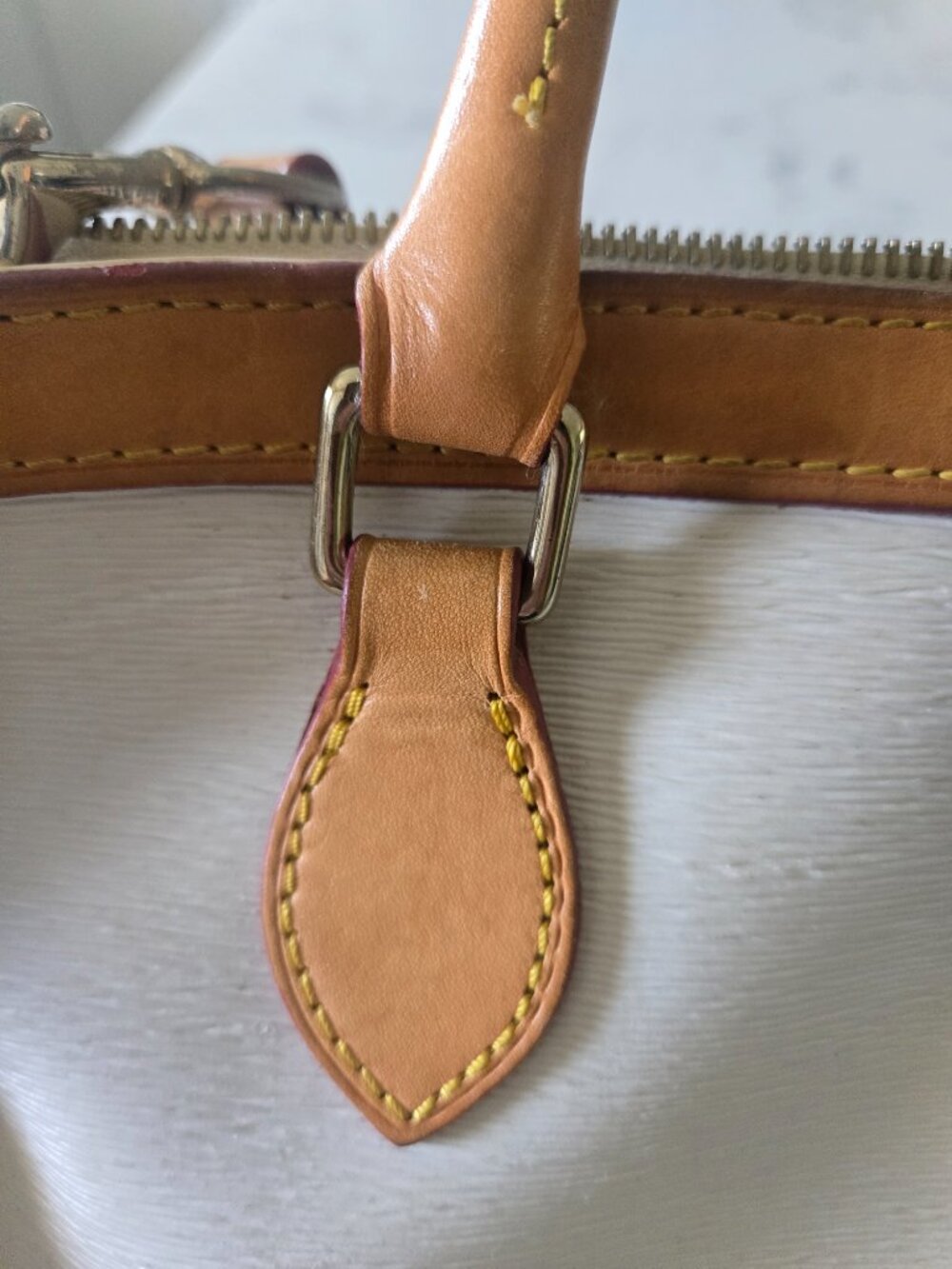 DOONEY & BOURKE - Picture 4 of 16